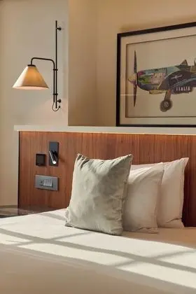 Premium Room King Bed