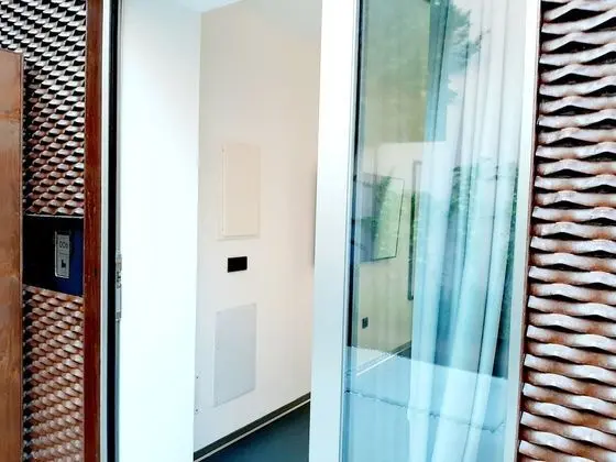 Deluxe Tek Büyük Yataklı Oda, Bahçe Manzaralı