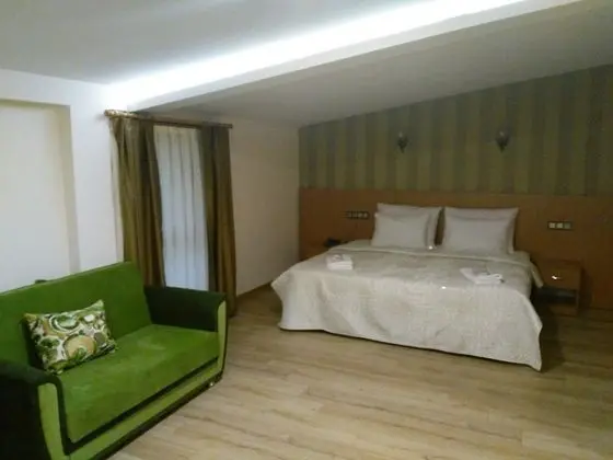 Suite, Şehir Manzaralı