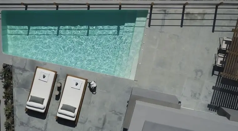 Superior Honeymoon Suite with Private Pool and Caldera View