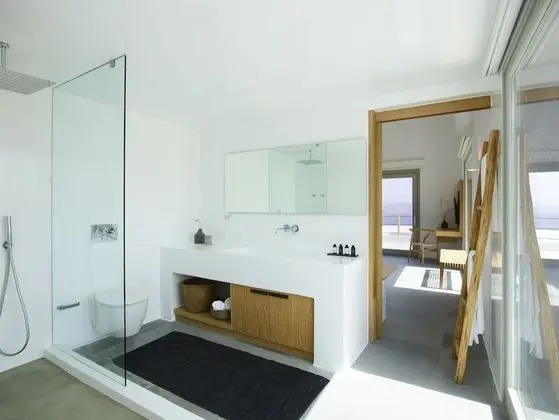 Superior Suite with Loft with Caldera View and Private Pool