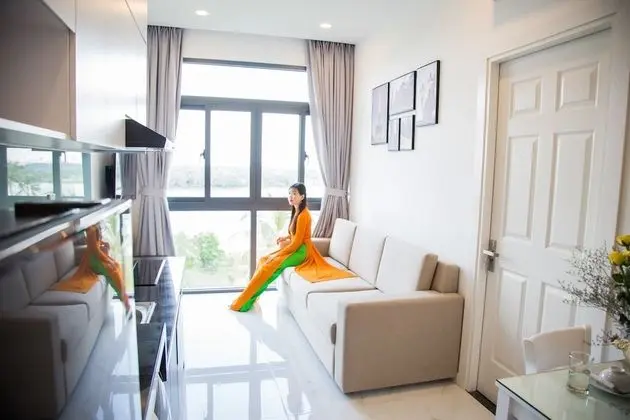 Oda, Nehir Manzaralı (Suites, Melia M1)