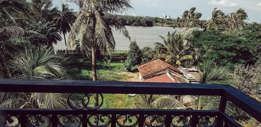 Oda, Nehir Manzaralı (Suites, Melia M1)