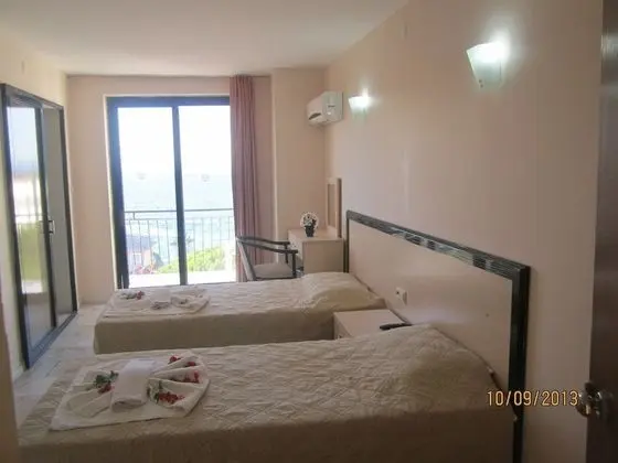 Classic Tek Büyük veya İki Ayrı Yataklı Oda, 1 Çift Kişilik veya 2 Tek Kişilik Yatak