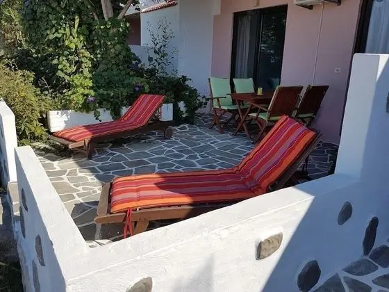 Family Apart Daire, 2 Yatak Odası, Balkon, Deniz Manzaralı (Kaliroi)