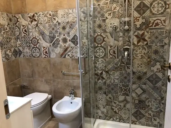 Royal Tek Büyük Yataklı Oda