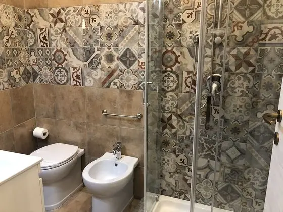 Royal Tek Büyük Yataklı Oda