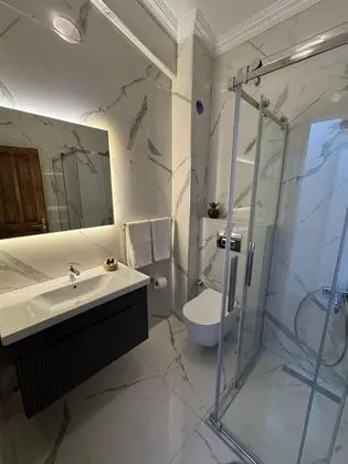 Standart Oda, Dağ Manzaralı