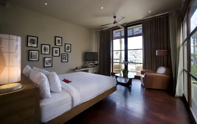 Luxury Villa, 5 Yatak Odası, Kişiye Özel Havuzlu, Denize Sıfır