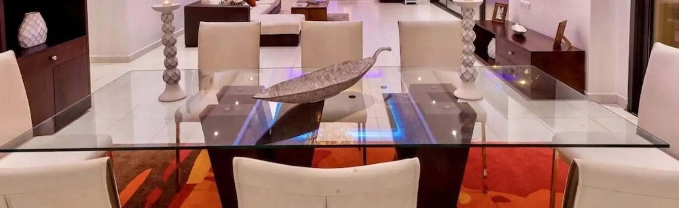 Luxury Villa, Birden Çok Yatak Odası