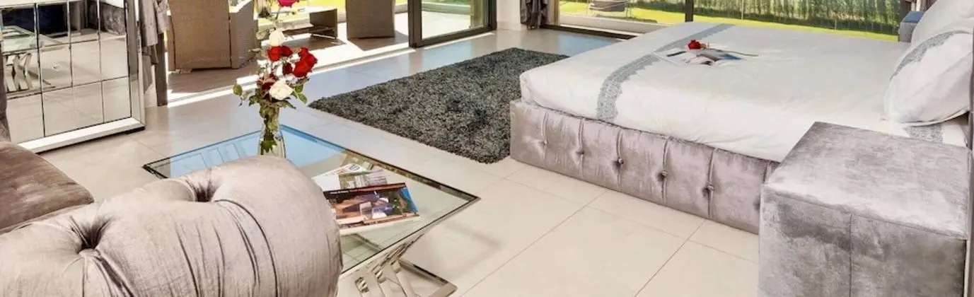 Luxury Villa, Birden Çok Yatak Odası