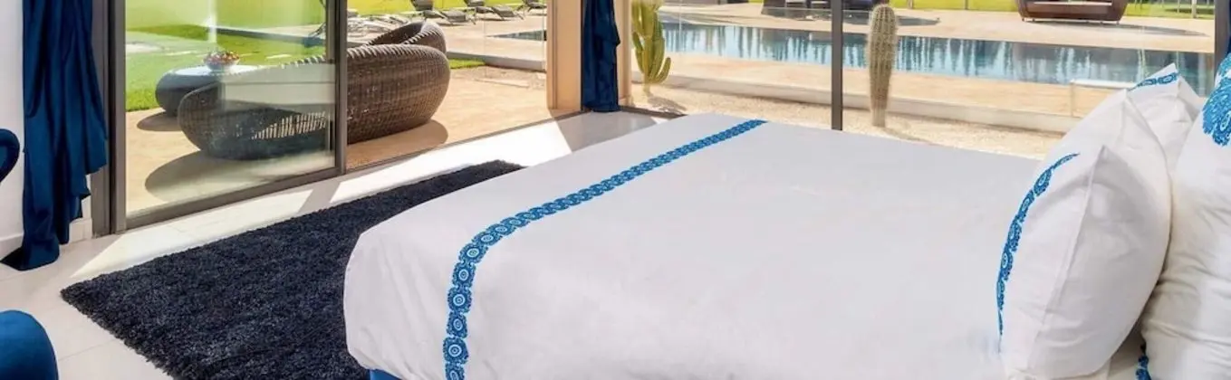 Luxury Villa, Birden Çok Yatak Odası