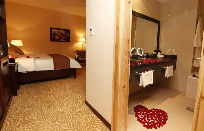 Deluxe Tek Büyük Yataklı Oda