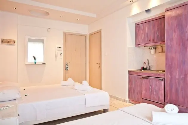 Stüdyo (3 Adults)