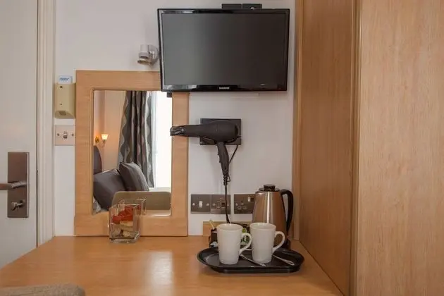 Classic Üç Kişilik Oda