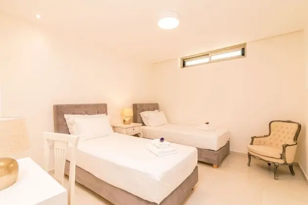 Villa, 4 Yatak Odası, Deniz Manzaralı