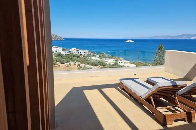 Süit, 1 Yatak Odası, Kişiye Özel Havuzlu, Deniz Manzaralı