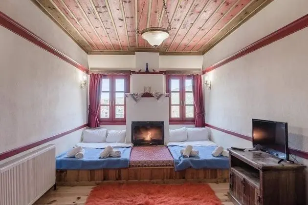 İki Ayrı Yataklı Oda, Şömine