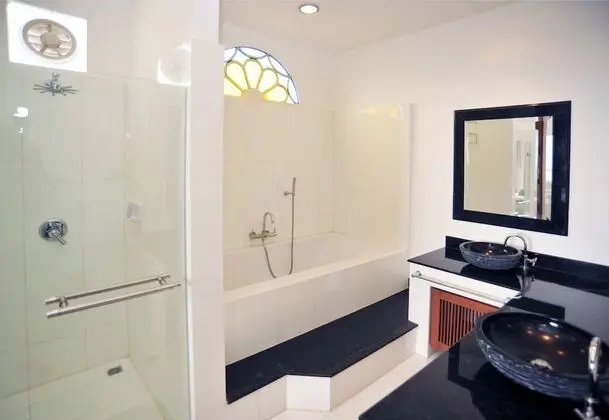 Luxury Süit, 6 Yatak Odası, Deniz Manzaralı, Havuz Kenarı