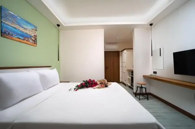 Premium Oda - Çift Kişilik Yatak, Bahçe Manzaralı, Balkonlu