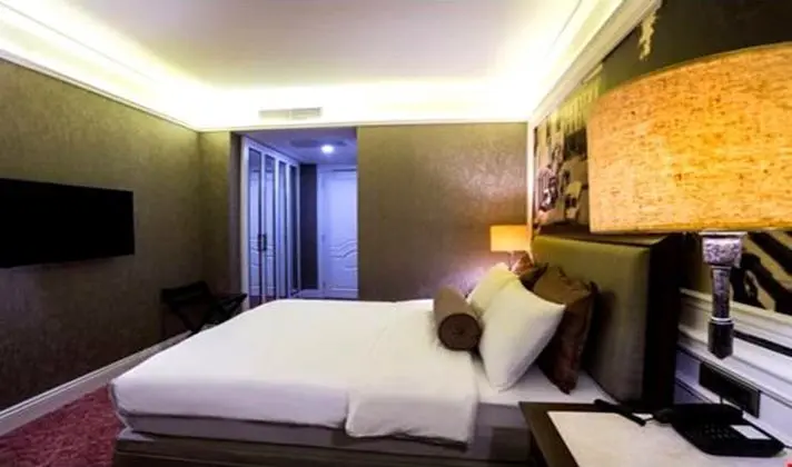 Deluxe Oda  ( İptal Edilemez )