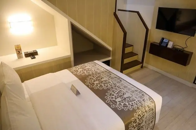 Çatı Katı (Loft)