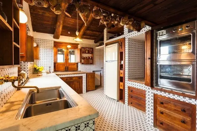 Villa, 4 Yatak Odası, Kişiye Özel Havuzlu
