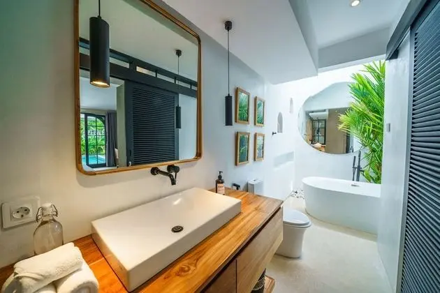 Deluxe Villa