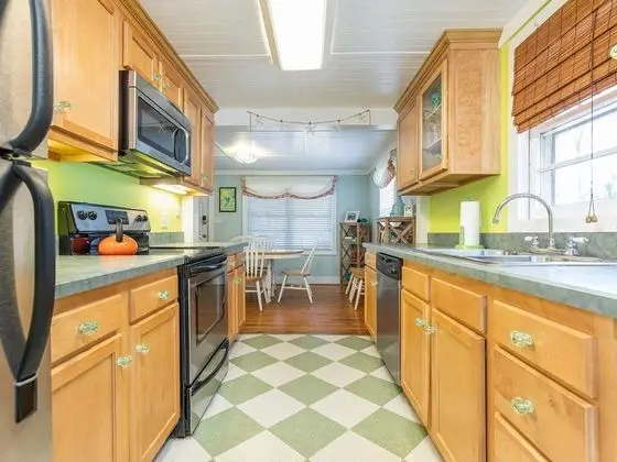 Ev, Birden Çok Yatak, Mutfak, Bahçe Manzaralı