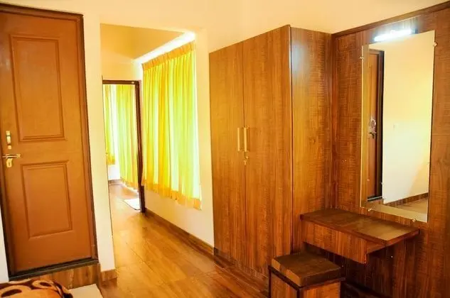 Royal Kır Evi, 1 Çift Kişilik Yatak, Sigara İçilmez