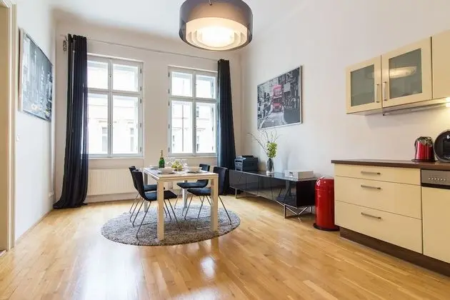 Apart Daire, 2 Çift Kişilik Yatak, Şehir Manzaralı (Melnicka 10)