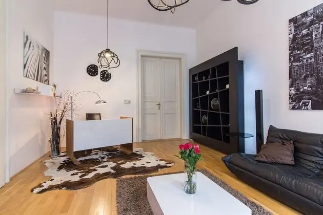 Apart Daire, 2 Çift Kişilik Yatak, Şehir Manzaralı (Melnicka 10)