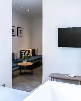 Signature Tek Büyük Yataklı Oda, Sıcak Su Havuzu