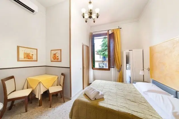 Üç Kişilik Oda, Özel Banyo