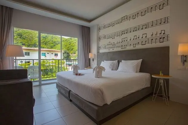 Indy Deluxe Room