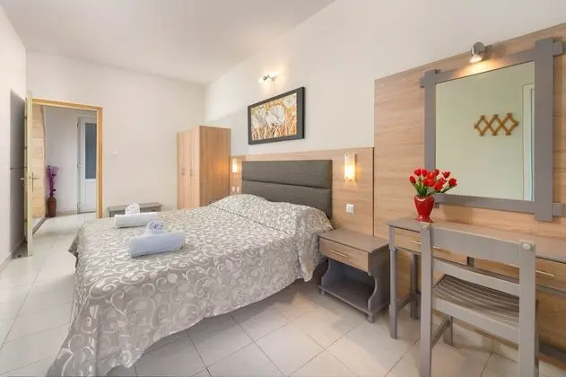 Standard Apart Daire, 2 Yatak Odası, Bahçe Manzaralı