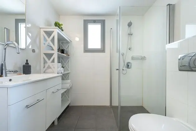 Apart Daire, 1 Büyük (Queen) Boy Yatak ve Çekyat, Balkon, Şehir Manzaralı