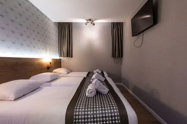 Souterrain Triple Room