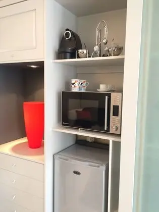 Chic Afro-Mod 2 Rooms Suite