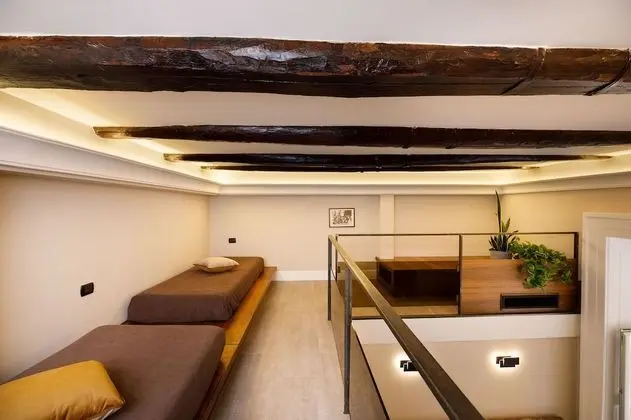 Deluxe Dört Kişilik Oda, Birden Çok Yatak, Sigara İçilmez, Şehir Manzaralı
