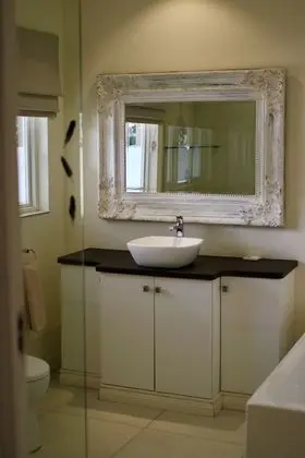 Premium Oda, 1 Yatak Odası, Balkon, Bahçe Manzaralı