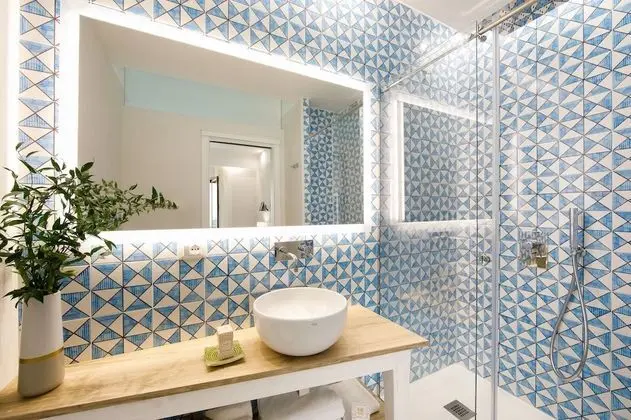 Deluxe Tek Büyük Yataklı Oda, Balkon