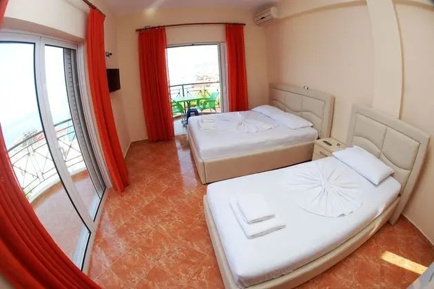 Stüdyo, Deniz Manzaralı