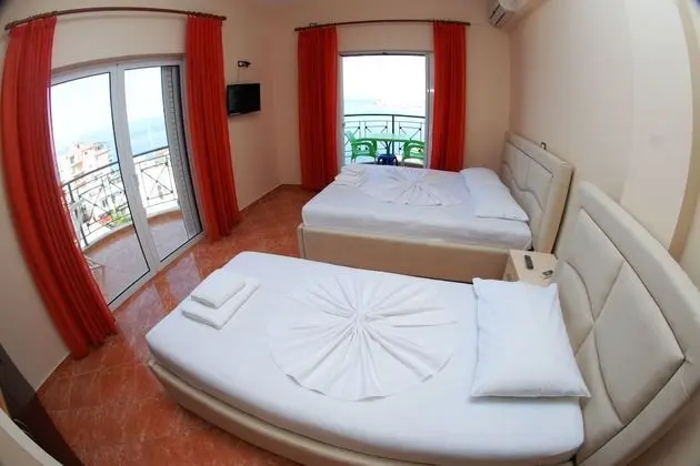Stüdyo, Deniz Manzaralı