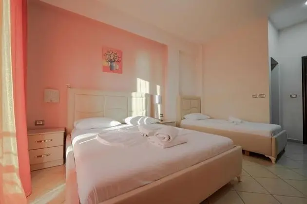 Stüdyo, Deniz Manzaralı