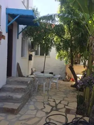 Apartment, Manzarasız, Balkonlu