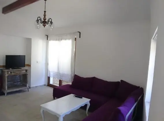 Suite, Bahçe Manzaralı, Balkonlu