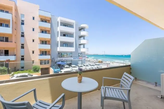 A4 Junior Suite with Side Sea view 1st Floor