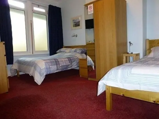 Family Üç Kişilik Oda, Banyolu/Duşlu