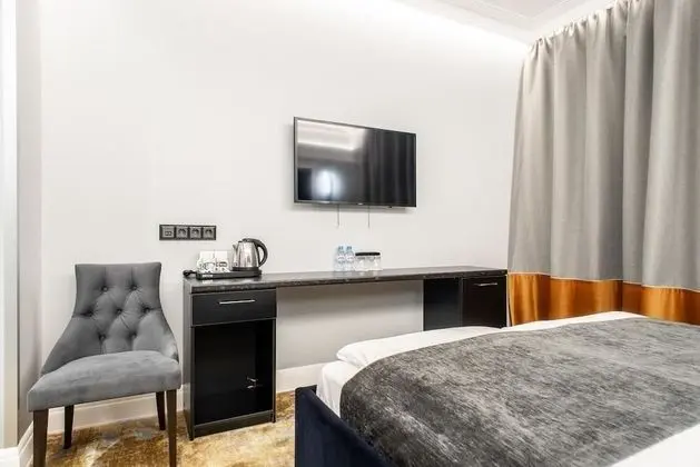 Deluxe Tek Büyük Yataklı Oda